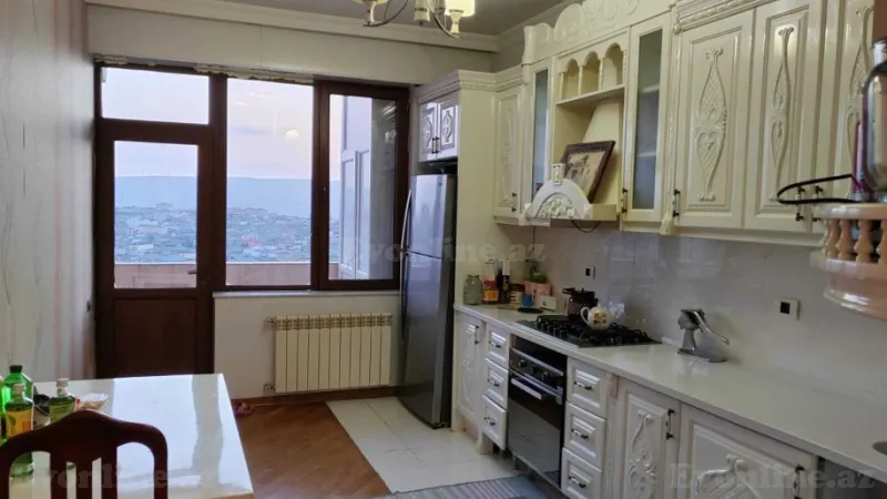 Satılır 2 otaqlı Mənzil Yeni tikili 100 m² Yasamal - şəkil 13