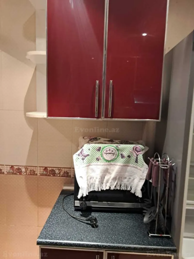 Kirayə verilir 3 otaqlı Mənzil Köhnə tikili 70 m² Nəriman Nərimanov m. - şəkil 19