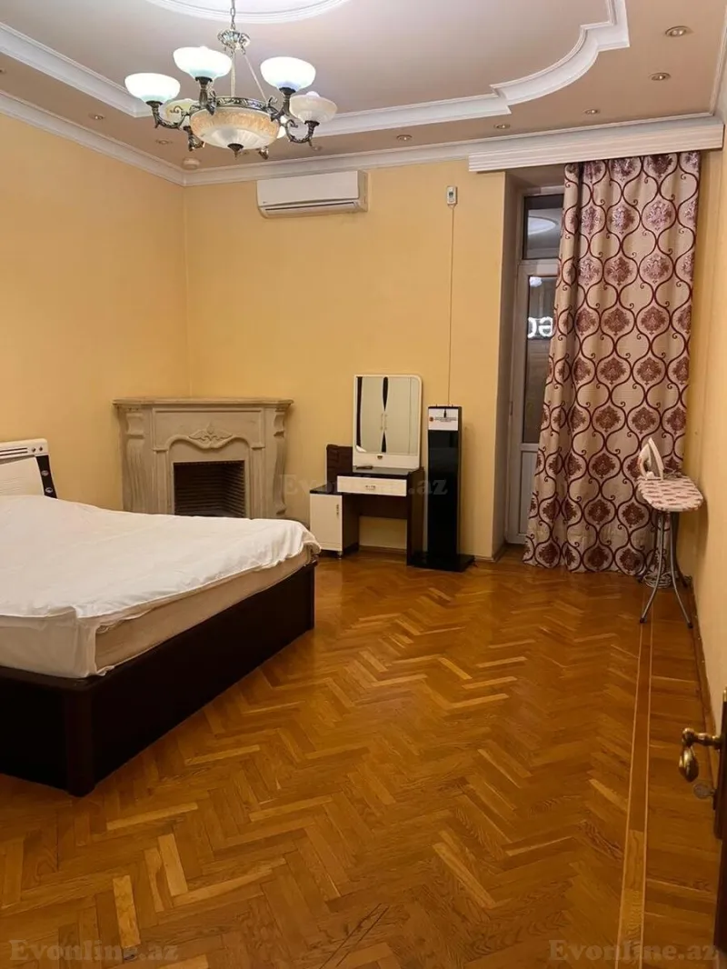 Kirayə verilir 3 otaqlı Mənzil Köhnə tikili 75 m² Sahil m. - şəkil 2