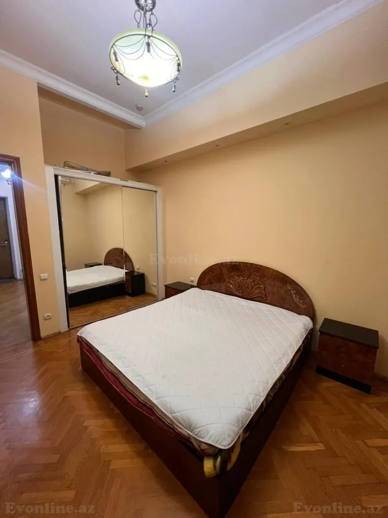 Kirayə verilir 3 otaqlı Mənzil Köhnə tikili 75 m² Sahil m. - şəkil 6