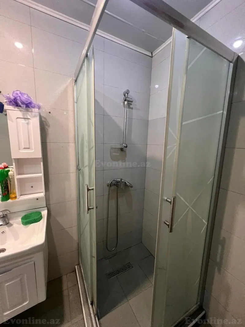 Kirayə verilir 3 otaqlı Mənzil Köhnə tikili 75 m² Sahil m. - şəkil 10