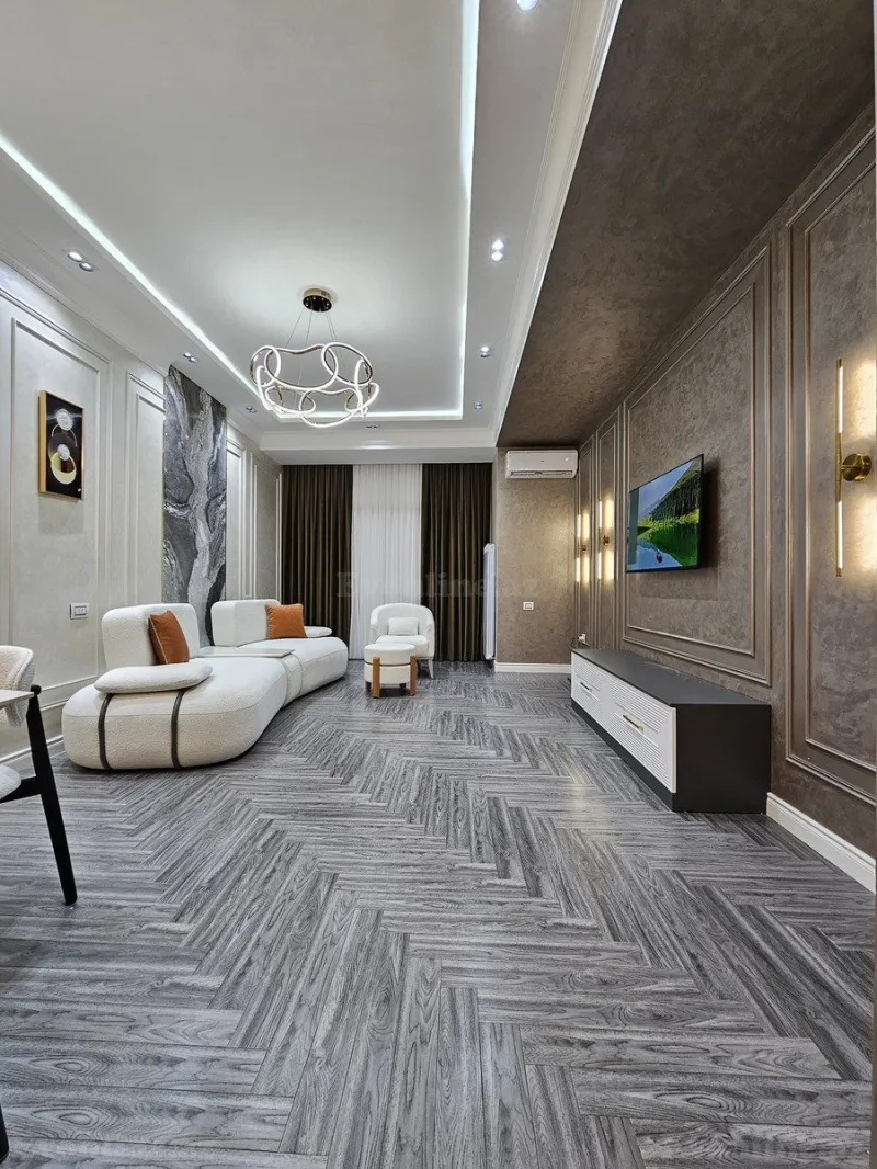 Satılır 4 otaqlı Mənzil Yeni tikili 185 m² Xətai m. - şəkil 2