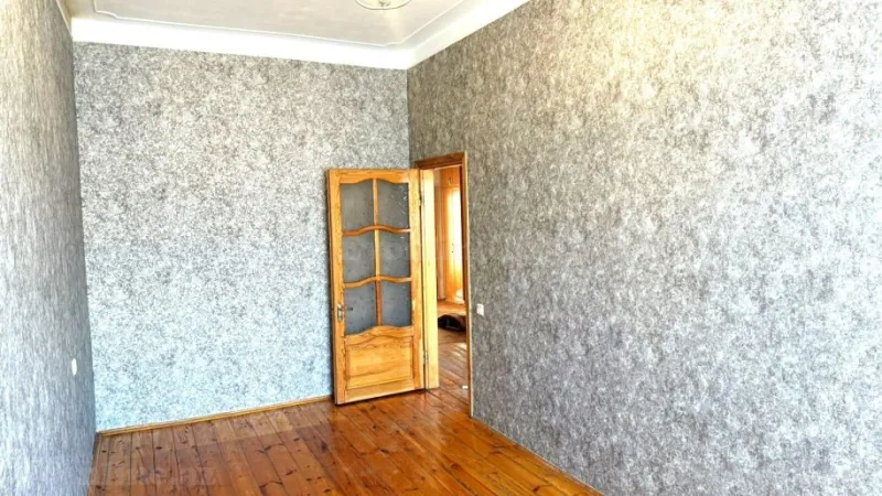 Kirayə verilir 3 otaqlı Mənzil Köhnə tikili 95 m² Həzi Aslanov m. - şəkil 4