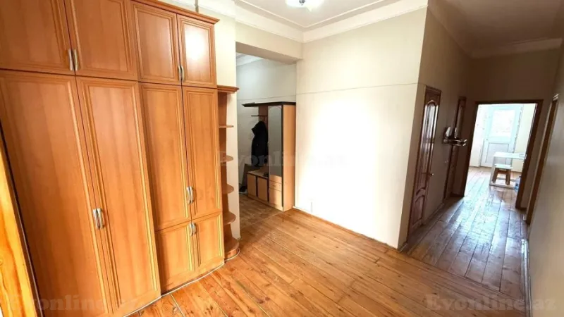 Kirayə verilir 3 otaqlı Mənzil Köhnə tikili 95 m² Həzi Aslanov m. - şəkil 7