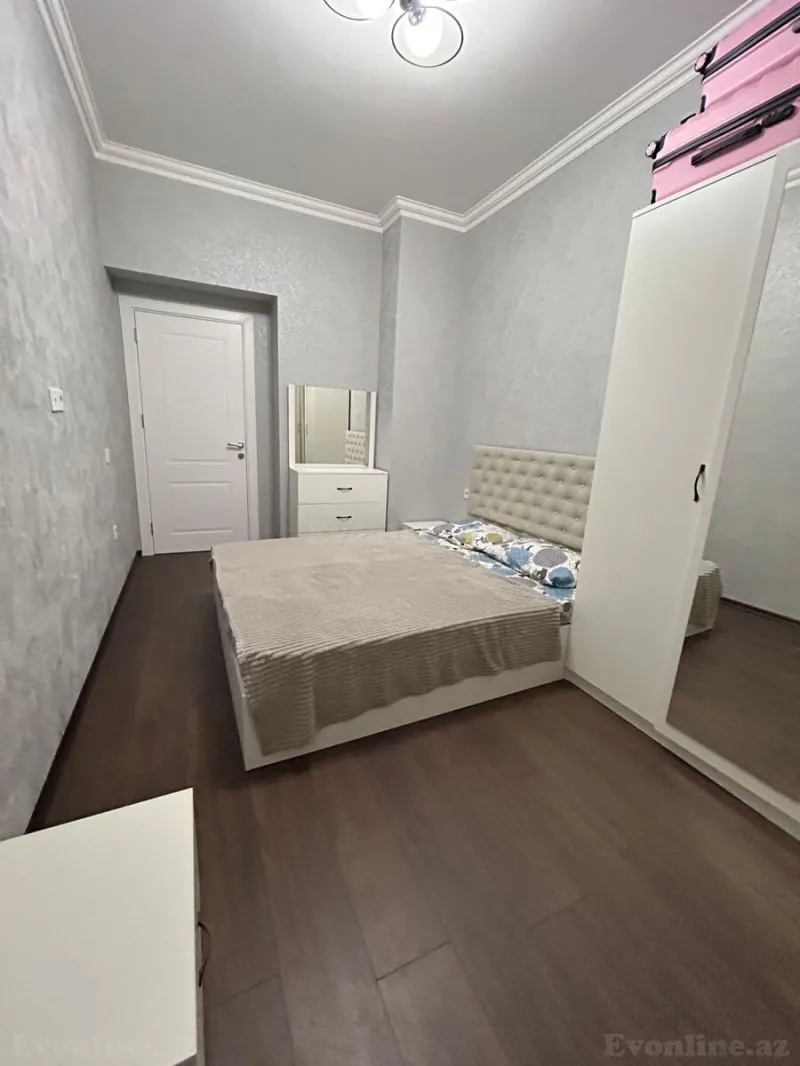 Satılır 3 otaqlı Mənzil Yeni tikili 75 m² 20 Yanvar m. - şəkil 4