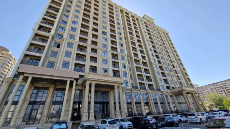 Kirayə verilir 2 otaqlı Mənzil Yeni tikili 80 m² Xətai m.