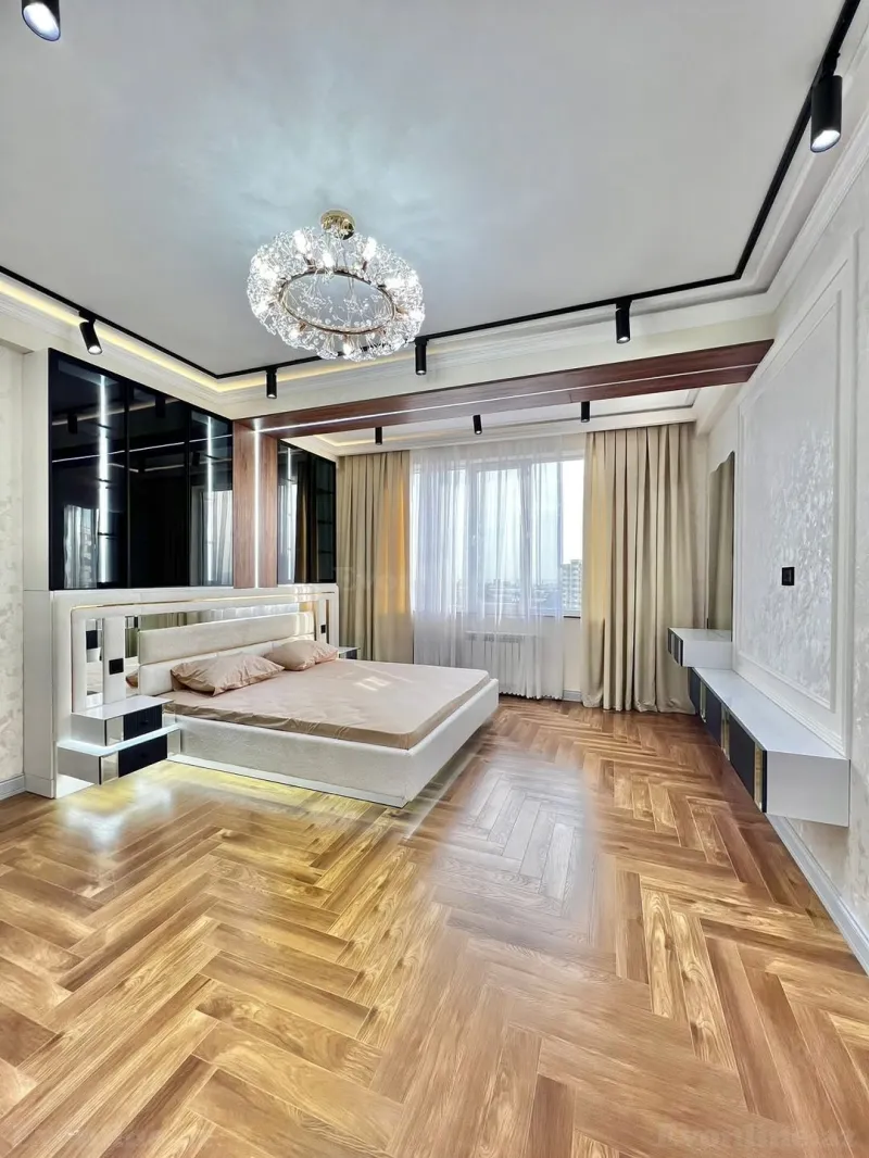 Satılır 4 otaqlı Mənzil Yeni tikili 186 m² Qara Qarayev m. - şəkil 16