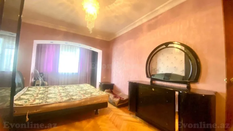 Satılır 4 otaqlı Mənzil Köhnə tikili 105 m² Yasamal - şəkil 6