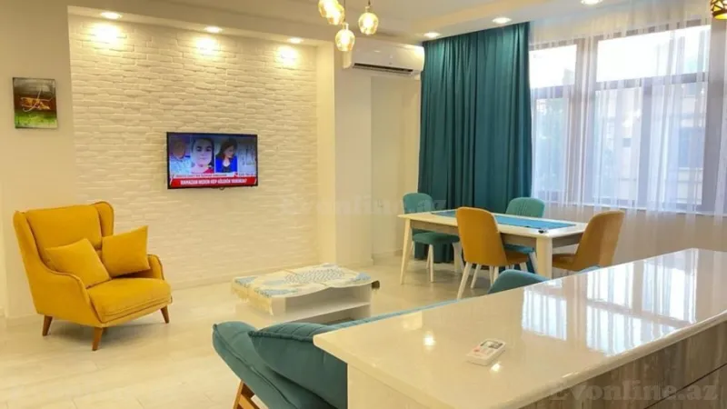 Kirayə verilir 3 otaqlı Mənzil Yeni tikili 120 m² Xətai m.
