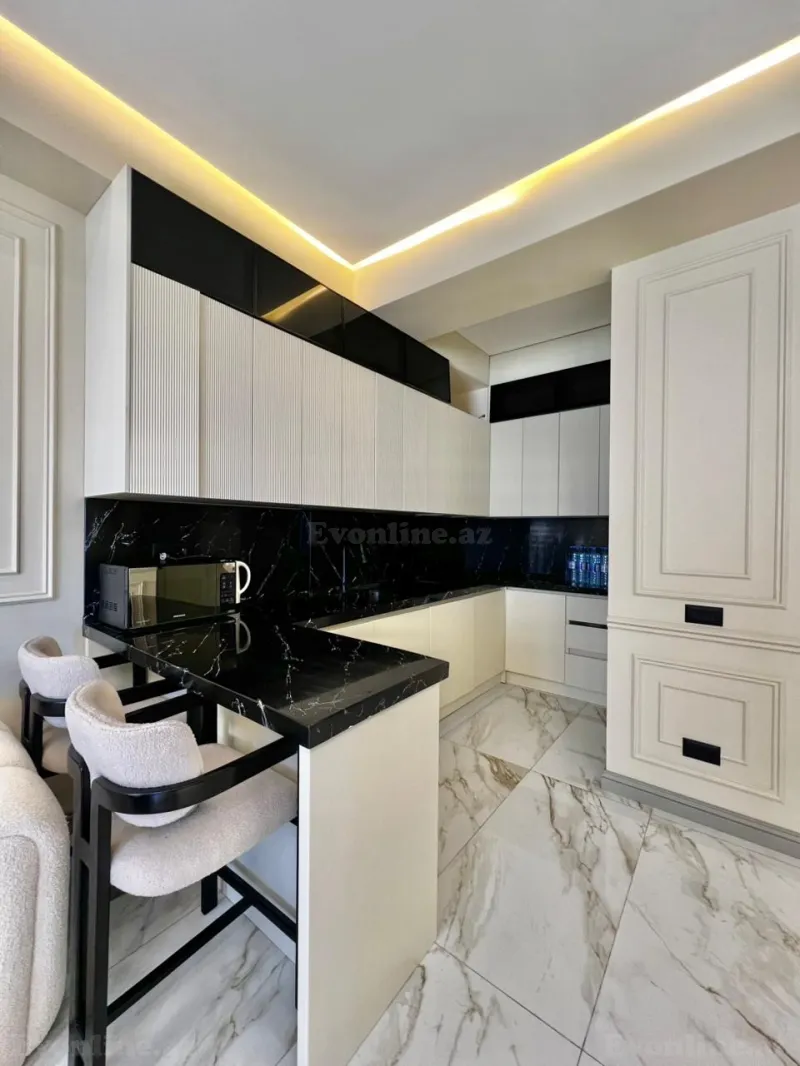 Satılır 3 otaqlı Mənzil Yeni tikili 106 m² Nərimanov r. - şəkil 5