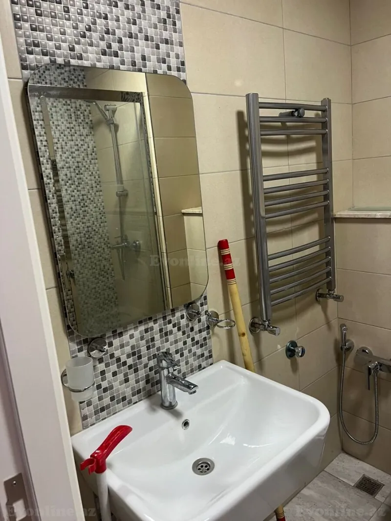 Kirayə verilir 2 otaqlı Mənzil Yeni tikili 60 m² Yasamal - şəkil 4