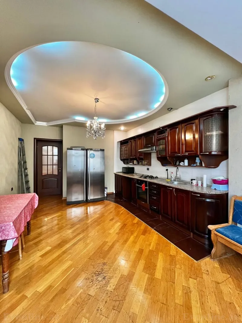 Satılır 3 otaqlı Mənzil Yeni tikili 165 m² 28 May m. - şəkil 7