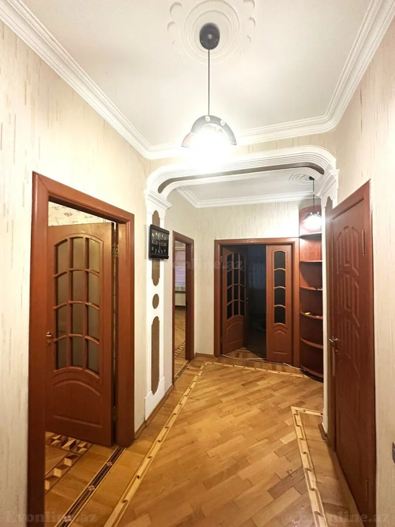 Satılır 3 otaqlı Mənzil Yeni tikili 115 m² 28 May m. - şəkil 24