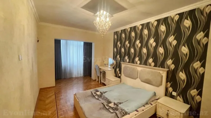 Satılır 4 otaqlı Mənzil Köhnə tikili 115 m² 2-ci mikrorayon - şəkil 5