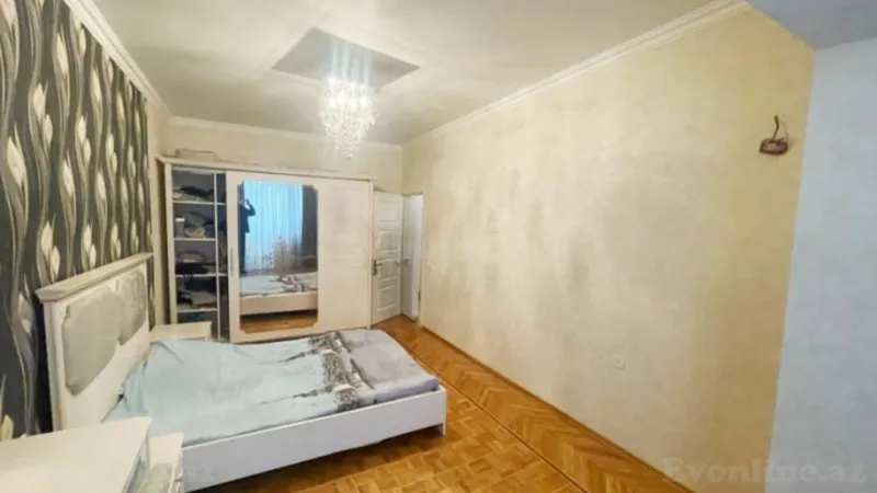 Satılır 4 otaqlı Mənzil Köhnə tikili 115 m² 2-ci mikrorayon - şəkil 6