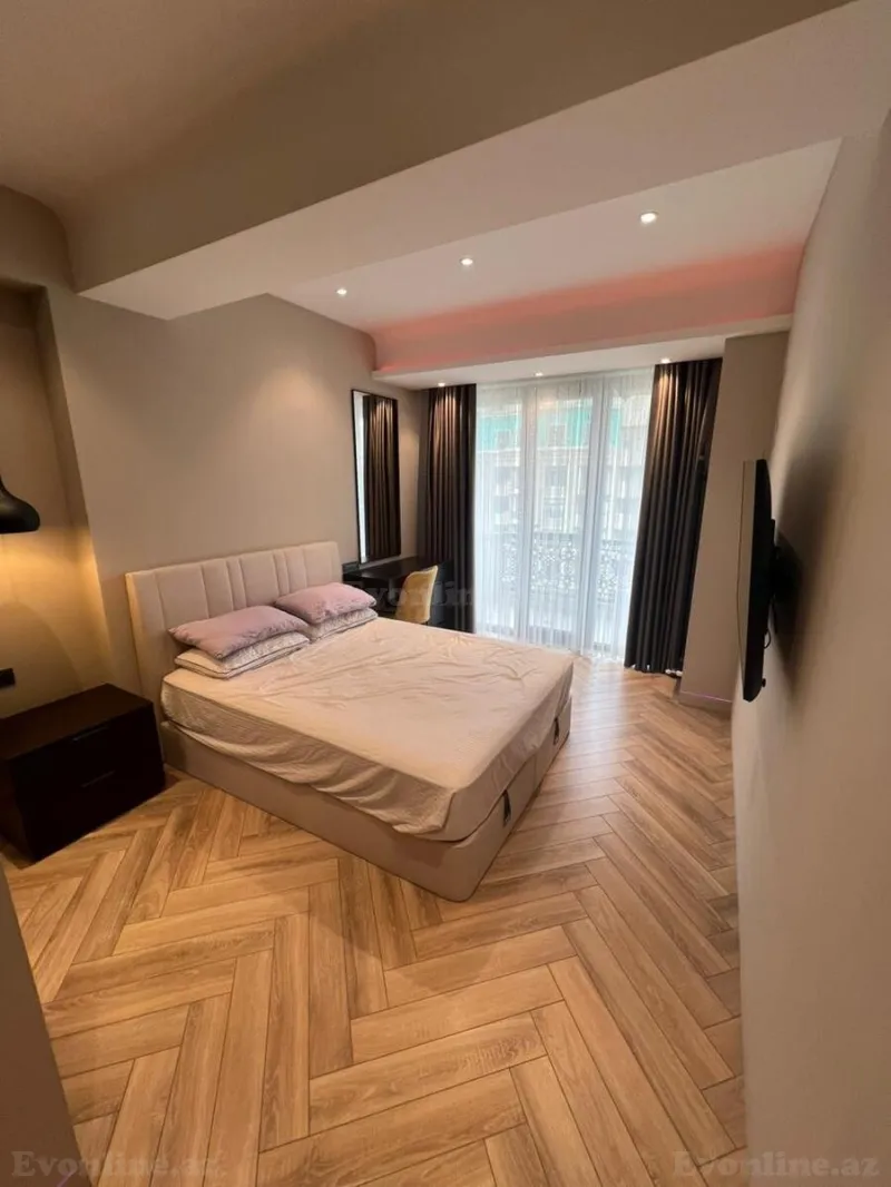 Kirayə verilir 2 otaqlı Mənzil Yeni tikili 82 m² Xətai m. - şəkil 6