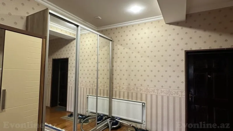 Satılır 3 otaqlı Mənzil Yeni tikili 140 m² İnşaatçılar m. - şəkil 3