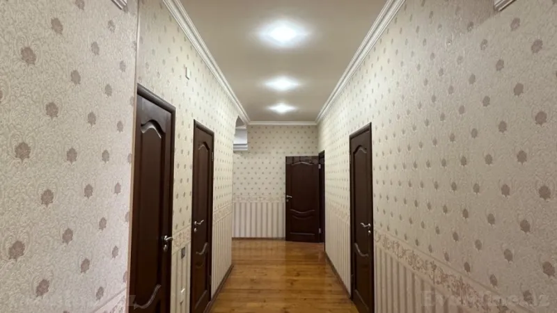 Satılır 3 otaqlı Mənzil Yeni tikili 140 m² İnşaatçılar m. - şəkil 12