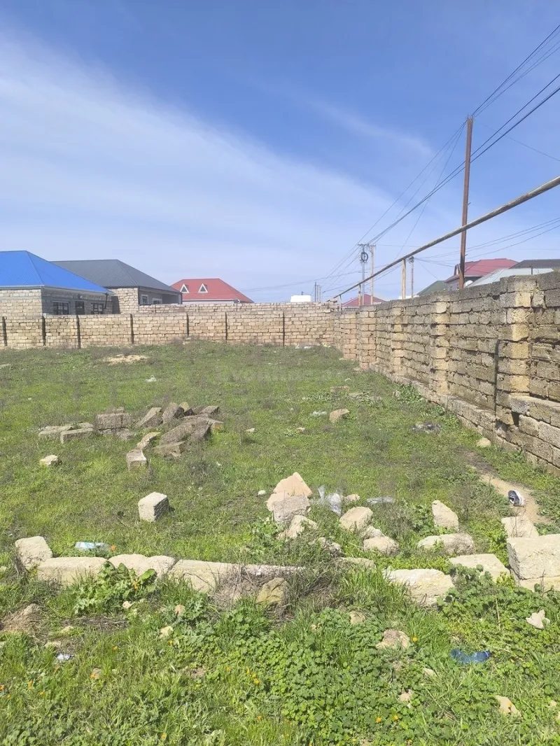 Satılır Torpaq 2.5 sot Binə