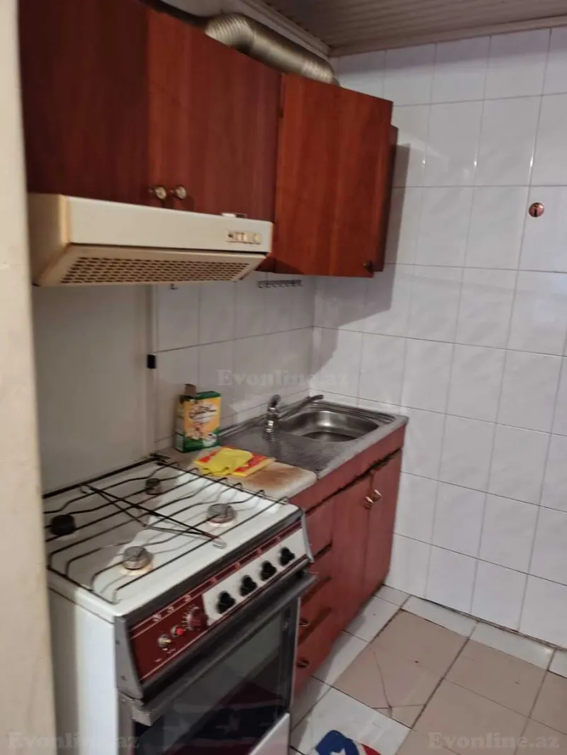 Kirayə verilir 3 otaqlı Mənzil Köhnə tikili 110 m² Nəriman Nərimanov m. - şəkil 9