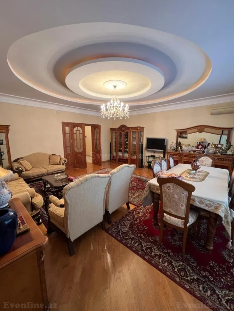 Satılır 3 otaqlı Mənzil Yeni tikili 167 m² Nəsimi r. - şəkil 8