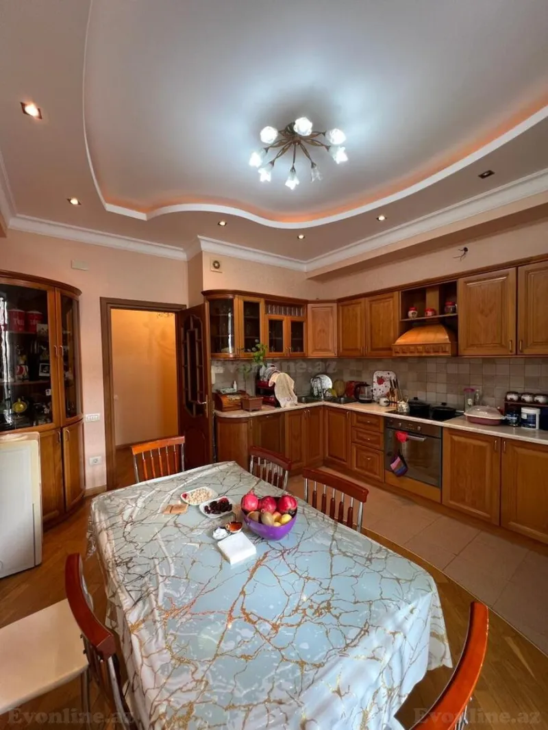 Satılır 3 otaqlı Mənzil Yeni tikili 167 m² Nəsimi r. - şəkil 11