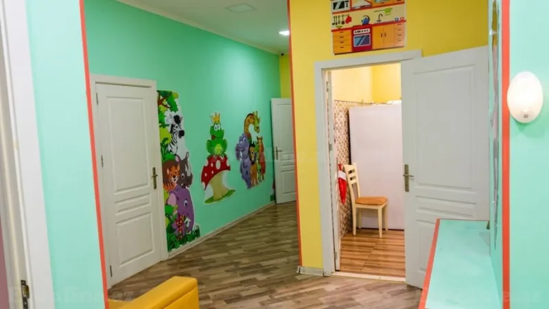 Satılır Obyekt 424 m² 20 Yanvar m.