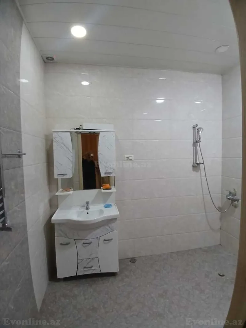 Kirayə verilir 3 otaqlı Mənzil Yeni tikili 130 m² Binəqədi r. - şəkil 10