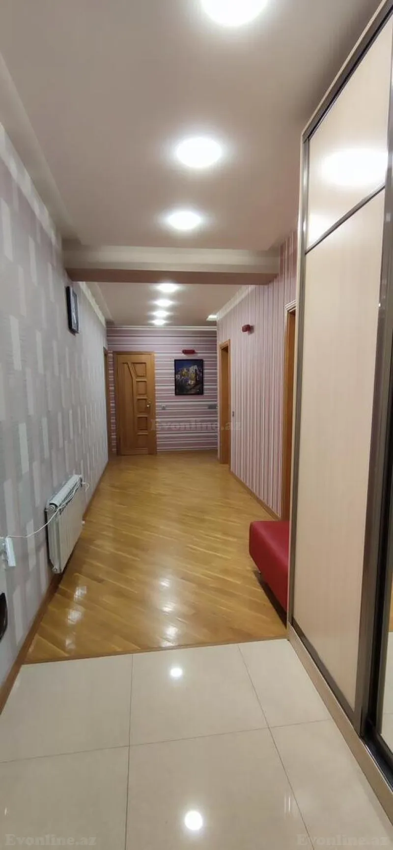 Satılır 4 otaqlı Mənzil Yeni tikili 150 m² 9-cu mikrorayon - şəkil 11