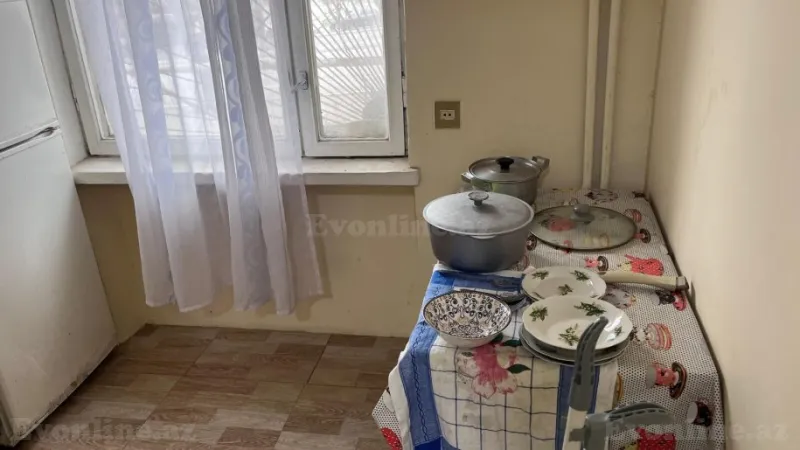 Kirayə verilir 3 otaqlı Mənzil Köhnə tikili 55 m² Yeni Yasamal - şəkil 2