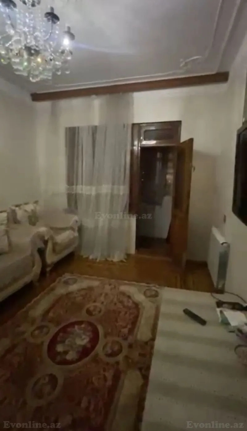 Satılır 5 otaqlı Mənzil Köhnə tikili 110 m² 8-ci mikrorayon - şəkil 3