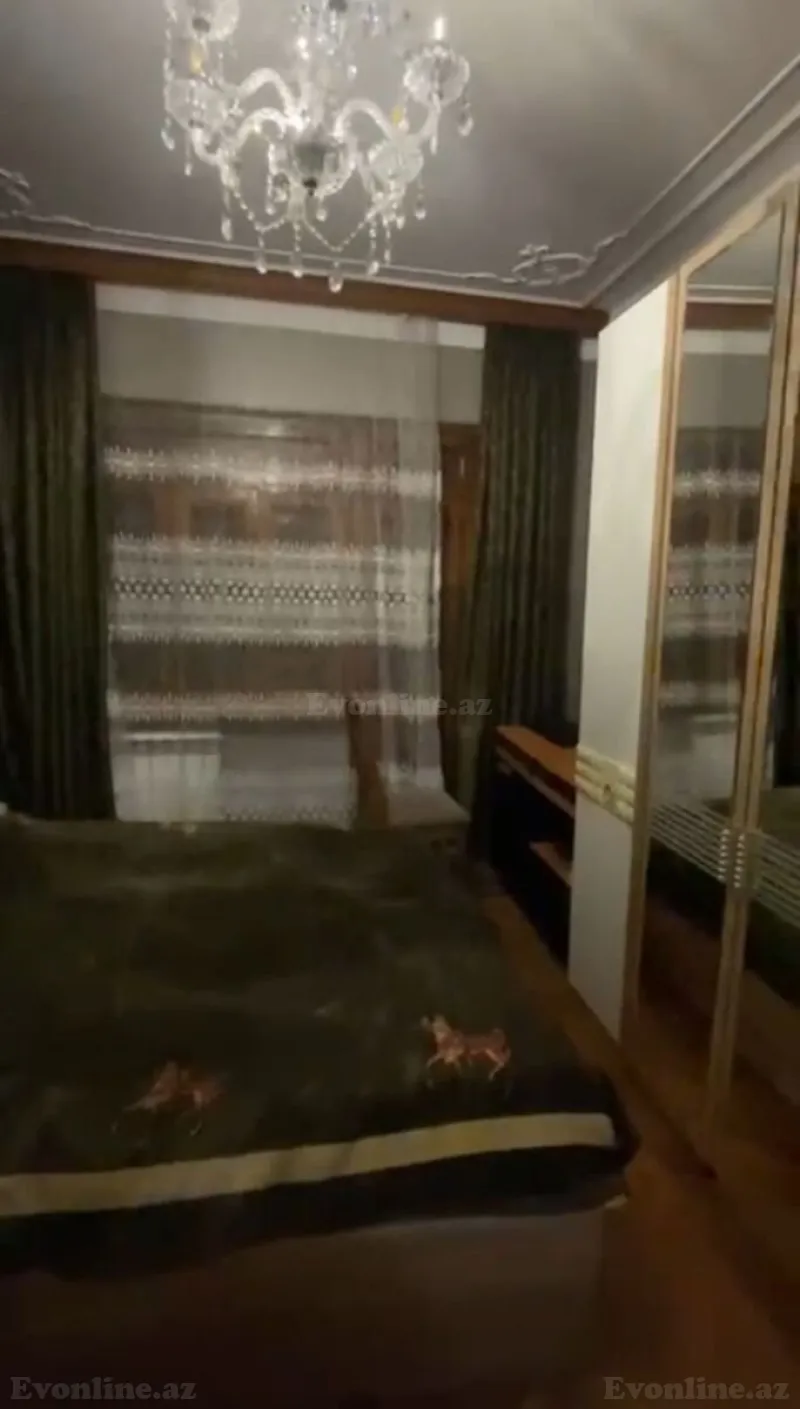 Satılır 5 otaqlı Mənzil Köhnə tikili 110 m² 8-ci mikrorayon - şəkil 4