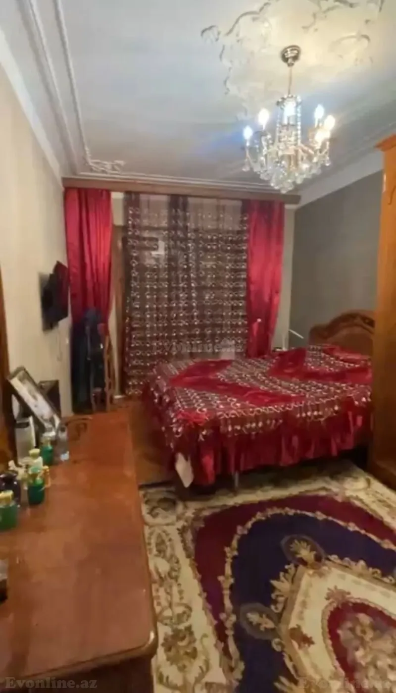 Satılır 5 otaqlı Mənzil Köhnə tikili 110 m² 8-ci mikrorayon - şəkil 5