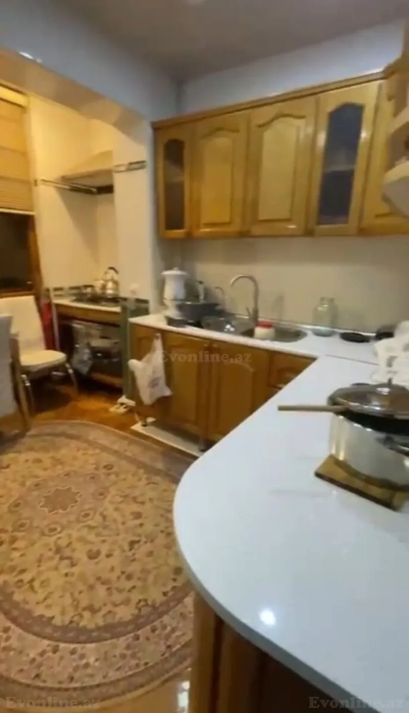 Satılır 5 otaqlı Mənzil Köhnə tikili 110 m² 8-ci mikrorayon - şəkil 6