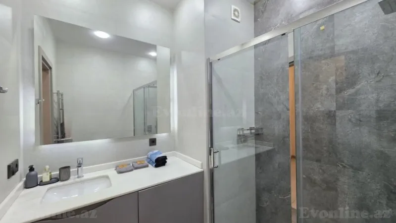 Kirayə verilir 2 otaqlı Mənzil Yeni tikili 90 m² Xətai m. - şəkil 24