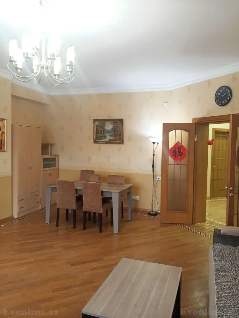 Kirayə verilir 3 otaqlı Mənzil Yeni tikili 200 m² 28 May m. - şəkil 6