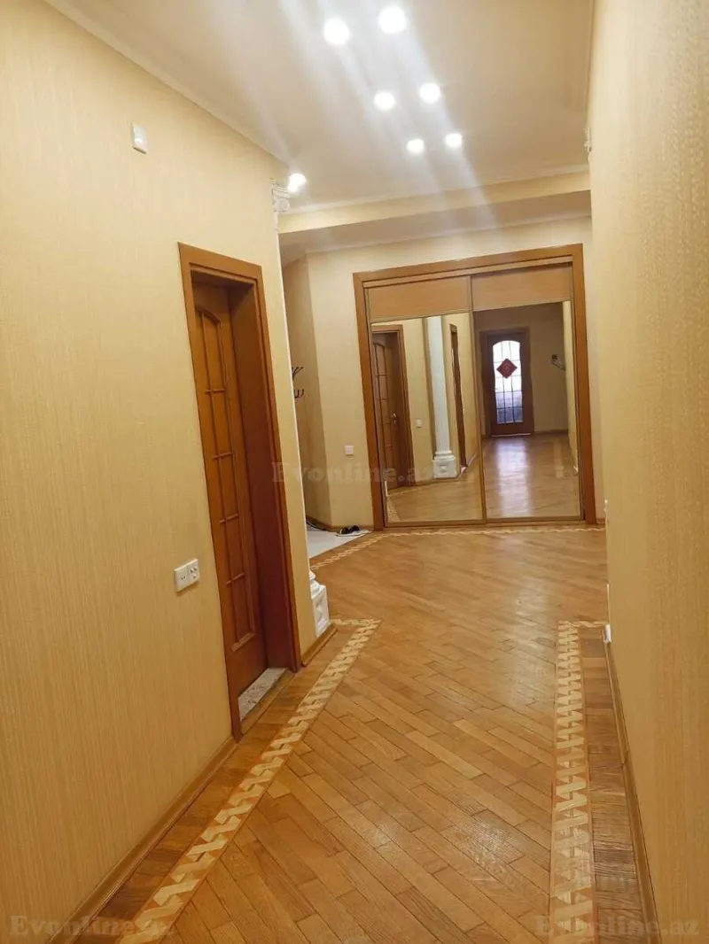 Kirayə verilir 3 otaqlı Mənzil Yeni tikili 200 m² 28 May m. - şəkil 19