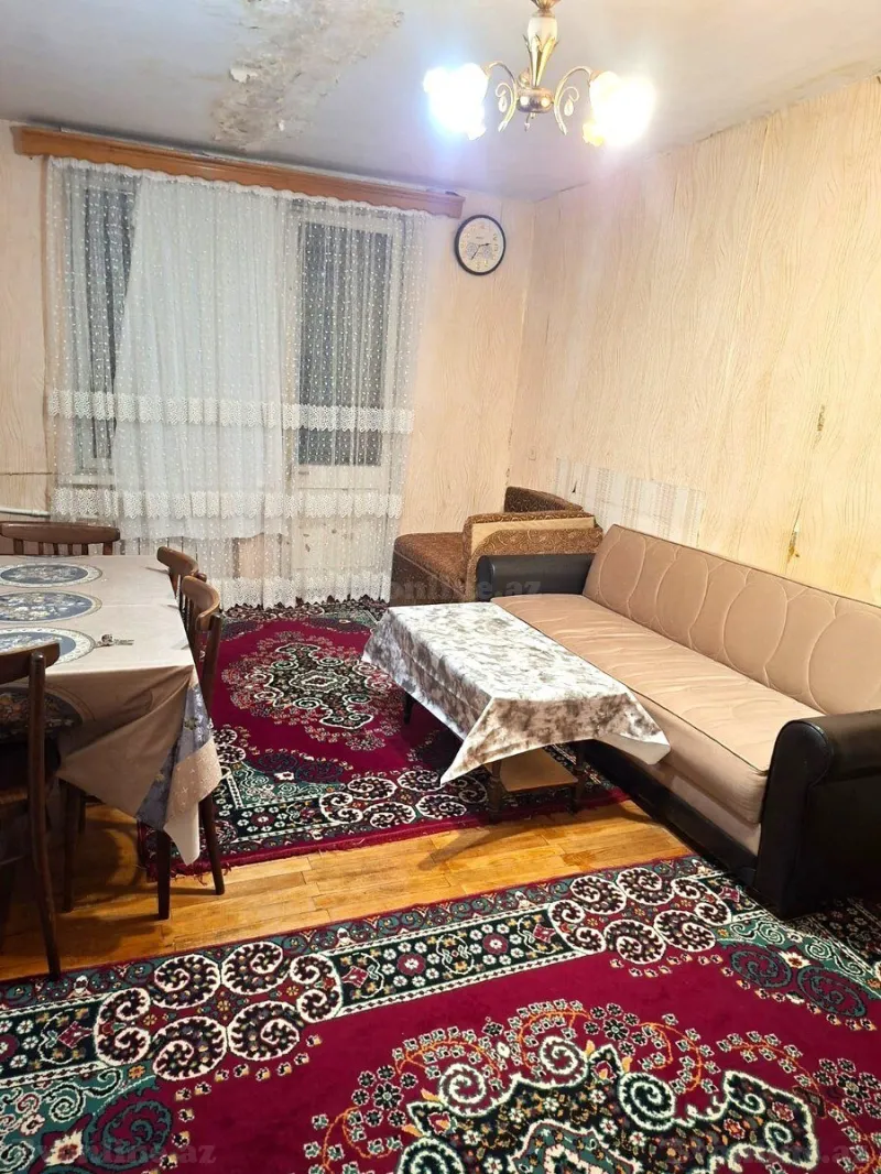 Kirayə verilir 2 otaqlı Mənzil Köhnə tikili 65 m² Neftçilər m.