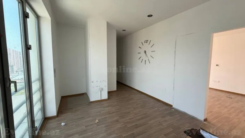 Kirayə verilir Ofis 190 m² Xətai m. - şəkil 9