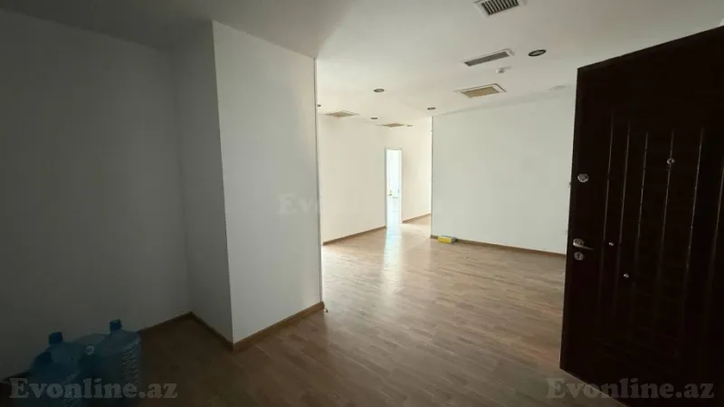 Kirayə verilir Ofis 190 m² Xətai m. - şəkil 13