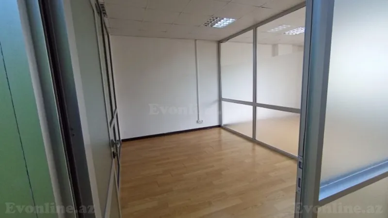 Kirayə verilir Ofis 110 m² Nərimanov r. - şəkil 5