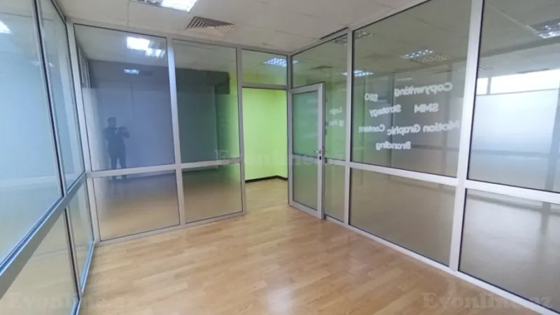 Kirayə verilir Ofis 110 m² Nərimanov r. - şəkil 8
