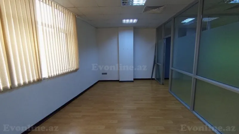 Kirayə verilir Ofis 110 m² Nərimanov r. - şəkil 12