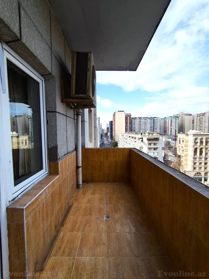 Kirayə verilir 3 otaqlı Mənzil Yeni tikili 150 m² Nəriman Nərimanov m. - şəkil 24