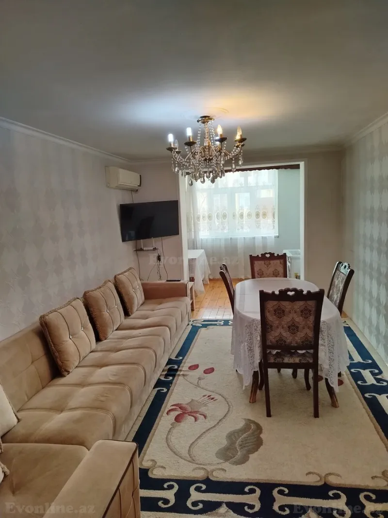 Bakı, Abşeron r., Mehdiabadda 3 otaqlı mənzil satılır