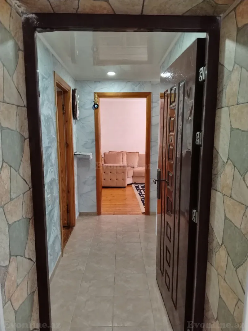 Satılır 3 otaqlı Mənzil Köhnə tikili 79 m² Mehdiabad - şəkil 3