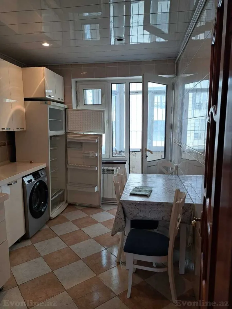 Kirayə verilir 2 otaqlı Mənzil Köhnə tikili 55 m² Nəsimi r. - şəkil 5