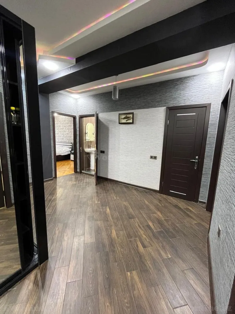 Kirayə verilir 2 otaqlı Mənzil Yeni tikili 102 m² Xətai m. - şəkil 12