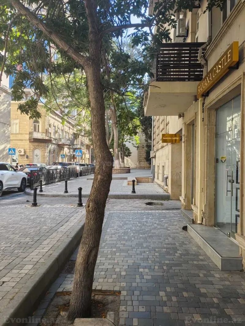 Satılır 3 otaqlı Mənzil Köhnə tikili 102 m² Sahil m. - şəkil 9