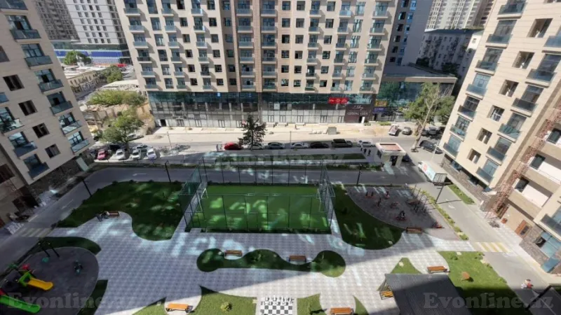 Kirayə verilir 3 otaqlı Mənzil Yeni tikili 120 m² 28 May m.